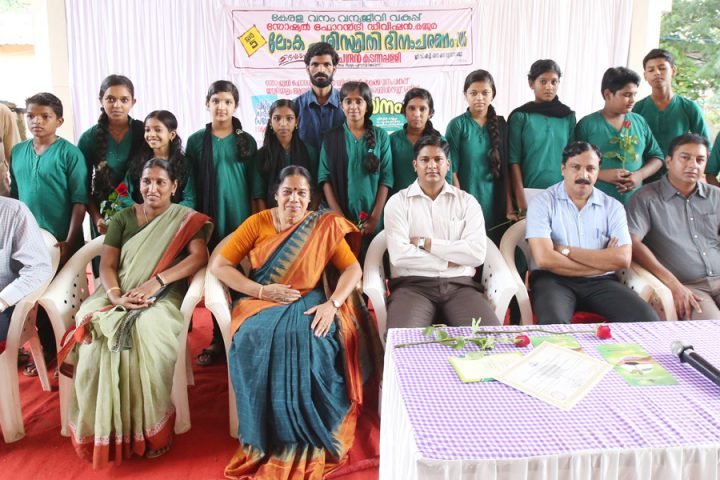 Itoozhi-Ayurveda-Foundation's-Harithayanam--wins-the-Best-Model-in-Environmental-Initiative-from-the-Govt-of-Kerala-2